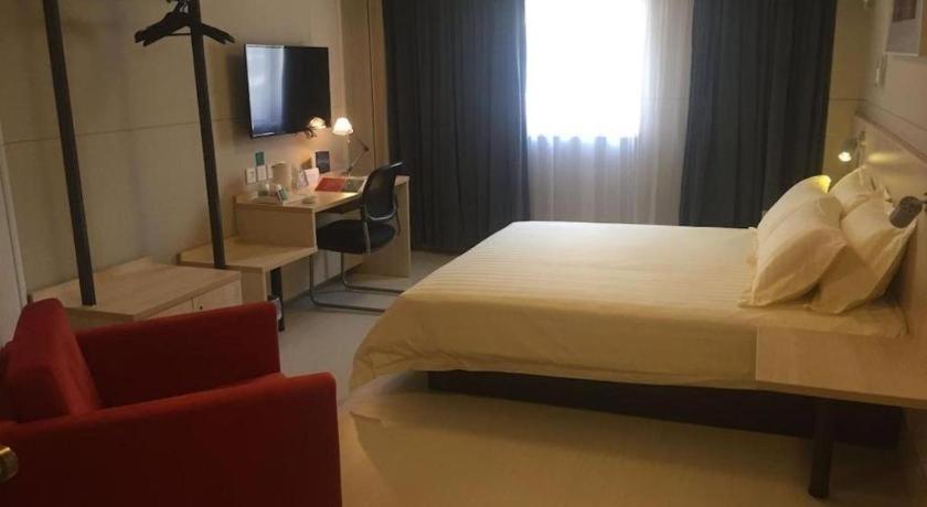 Jinjiang Inn - Jiangyin Chengjiang Middle Road Екстер'єр фото