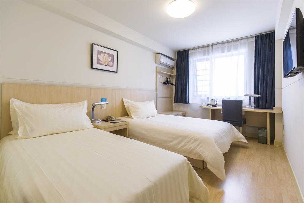 Jinjiang Inn - Jiangyin Chengjiang Middle Road Екстер'єр фото